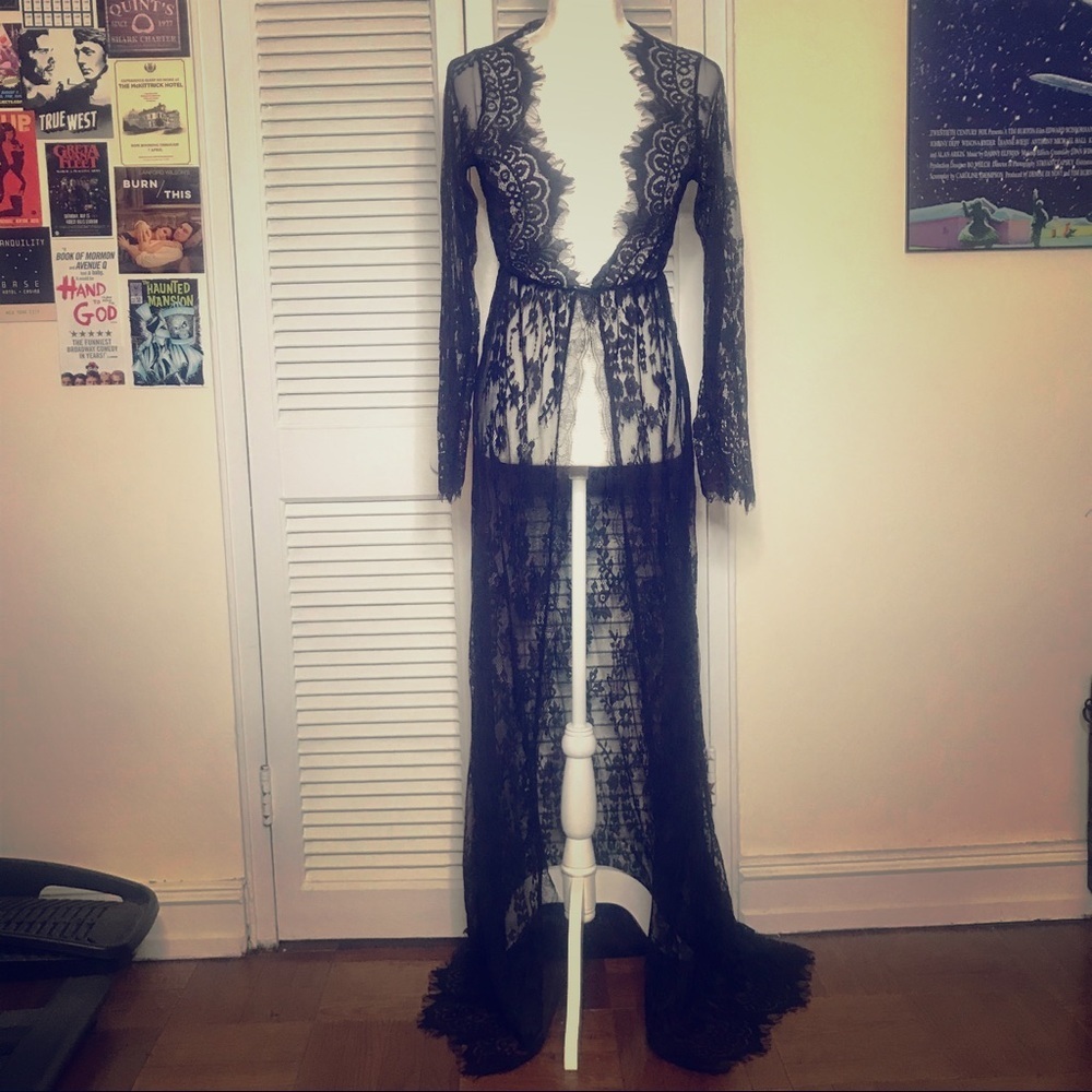 NWOT Black Long Sleeve Lace Lingerie Gown - Picture 1 of 6